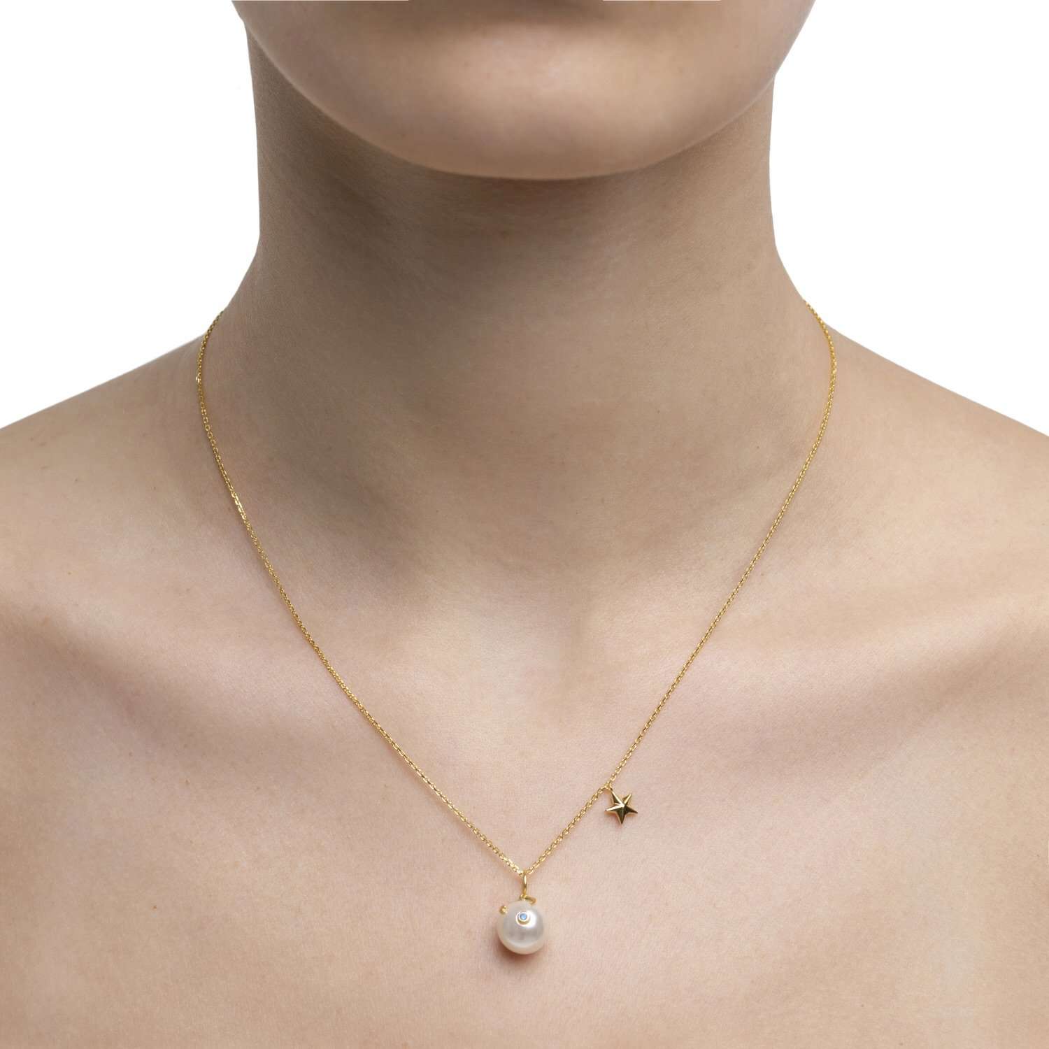 Starry Pearl Necklace