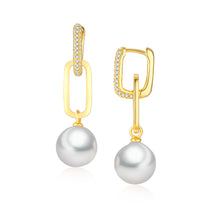 Load image into Gallery viewer, Pearl Link Earrings with Crystals
