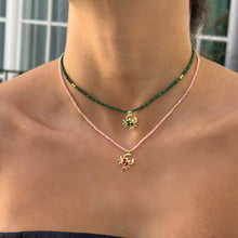 Load image into Gallery viewer, Malachite Necklace With Crab
