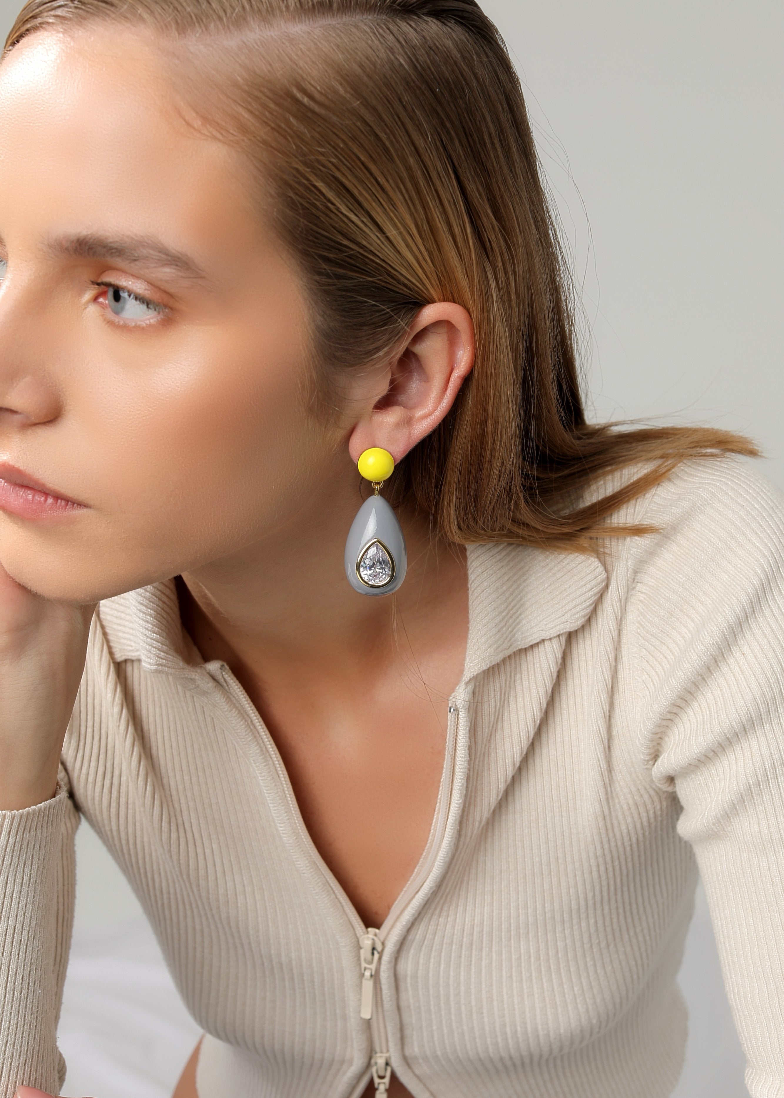 Sylvie Drops - Power Move