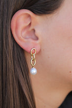 Load image into Gallery viewer, Pearl Chain Earrings
