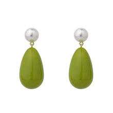 Load image into Gallery viewer, Pearl Mix Drop Earrings
