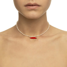 Load image into Gallery viewer, Pearl Red Lip Necklace
