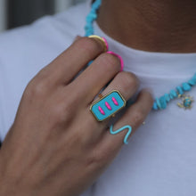 Load image into Gallery viewer, Turquoise Lip-Chic Ring
