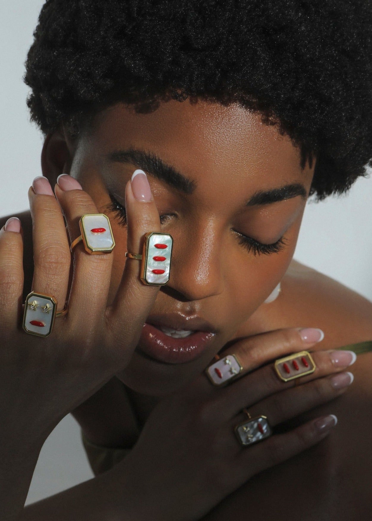 MOP Lips Ring