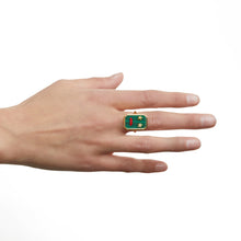 Load image into Gallery viewer, Malachite Lip Ring with crystal stars
